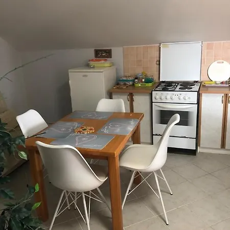 Angela Apartamento